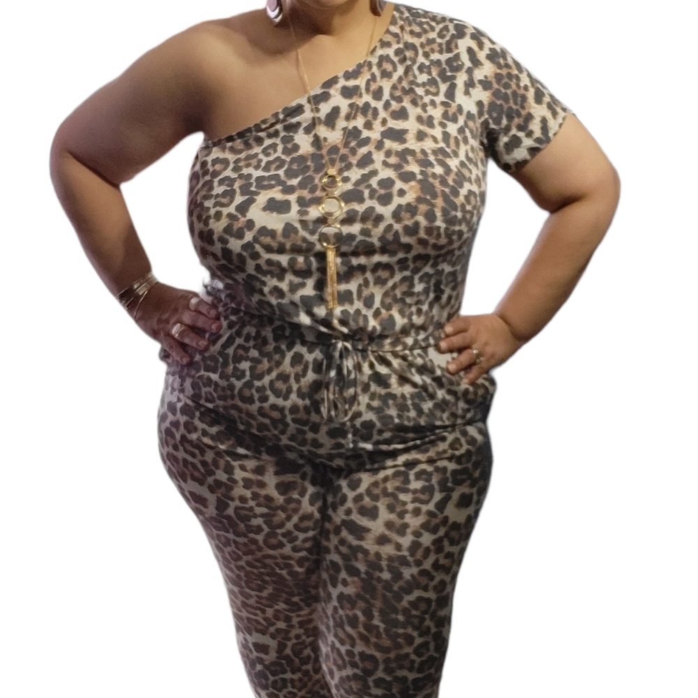 HEIMISH USA Leopard Print One-Shoulder Jumpsuit